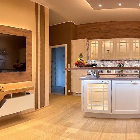 Apartment Dagmar Buresove Прага Экстерьер фото