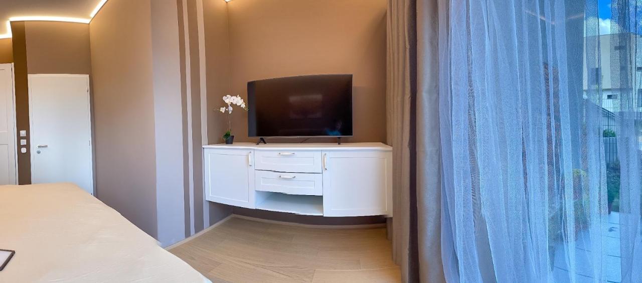 Apartment Dagmar Buresove Прага Экстерьер фото