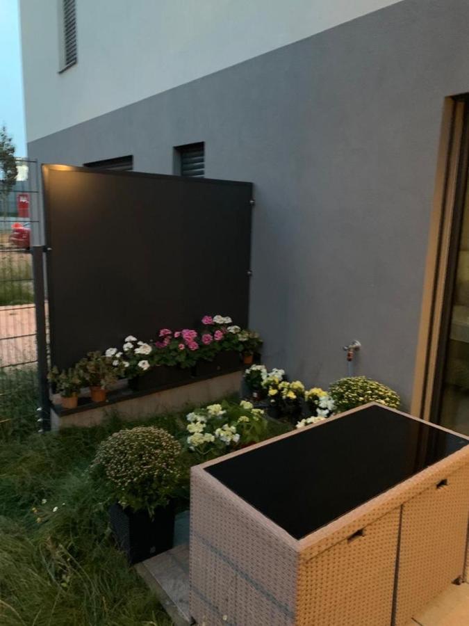 Apartment Dagmar Buresove Прага Экстерьер фото